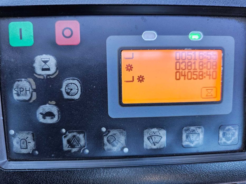 Wózek widłowy 2,5t Toyota 8FBMT25 2018 UDT niski przebieg kabina serwi