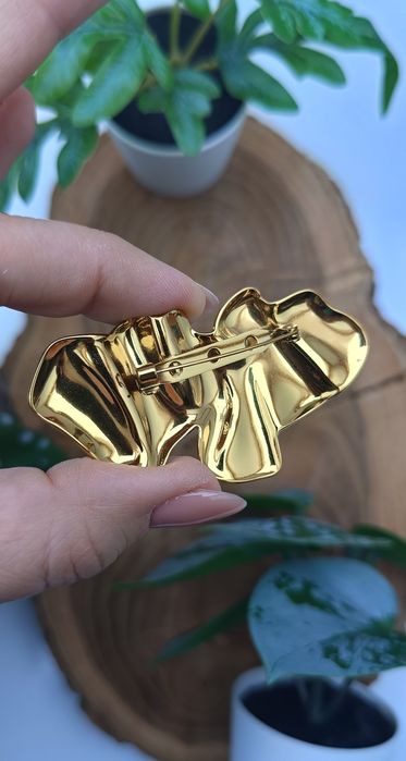 Nowa elegancka broszka ze stali nierdzewnej + gratis