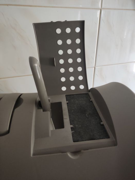 Caixa de areia para gatos