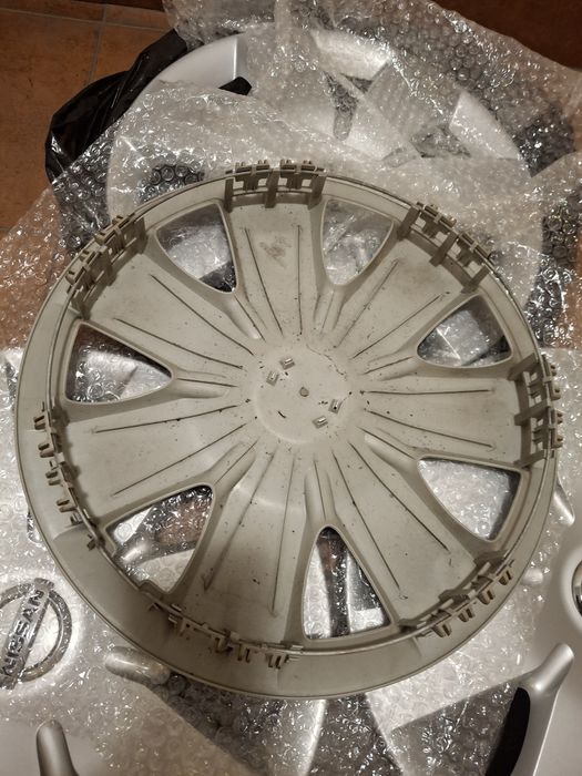 Kołpaki OEM NISSAN 15 cali, 4 szt., oryginalne