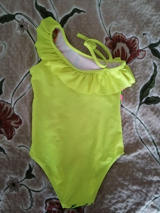 Купальник, купальник суцільний