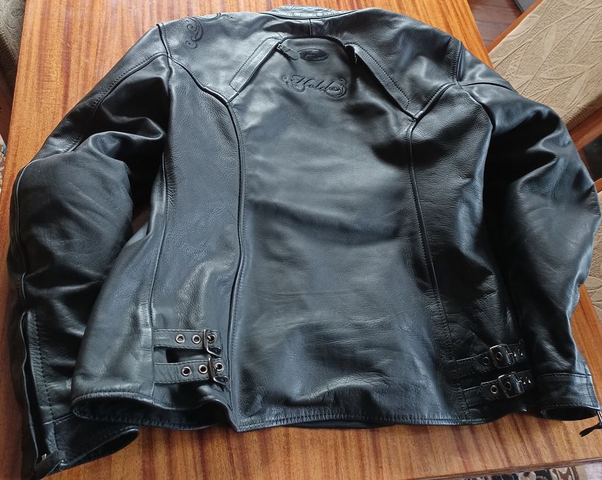 Мотокуртка шкіряка