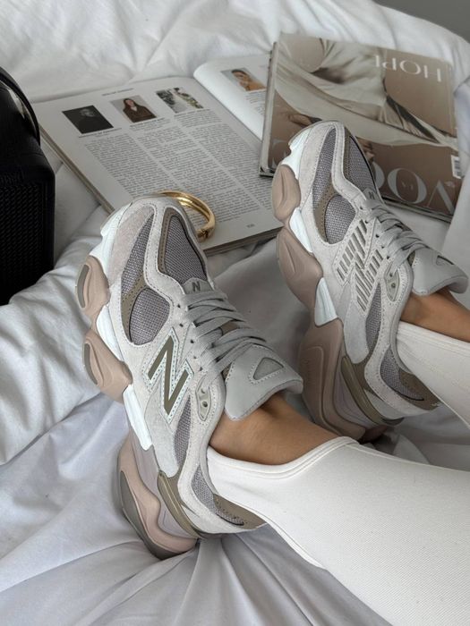 New Balance 9060 light brown r39