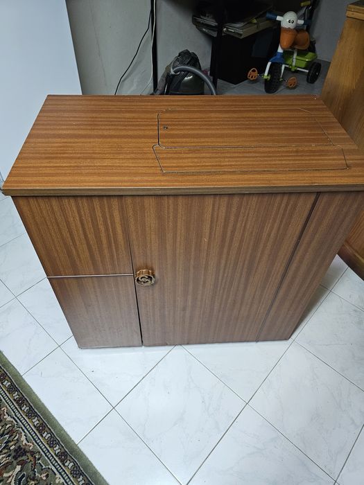 Máquina costura Singer