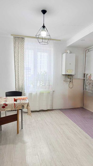 Продаж 2-к. квартири по вул. Кармелюка