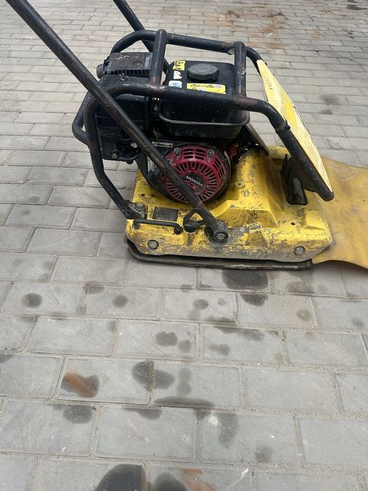Zagęszczarka z gumą Wacker WP1550 + elastomer