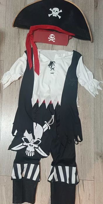 Strój karnawałowy pirat