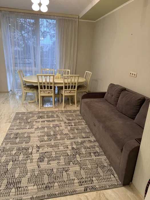 Двокімнатна квартира Анатолія Петрицького ЖК Відпочинок Святошин