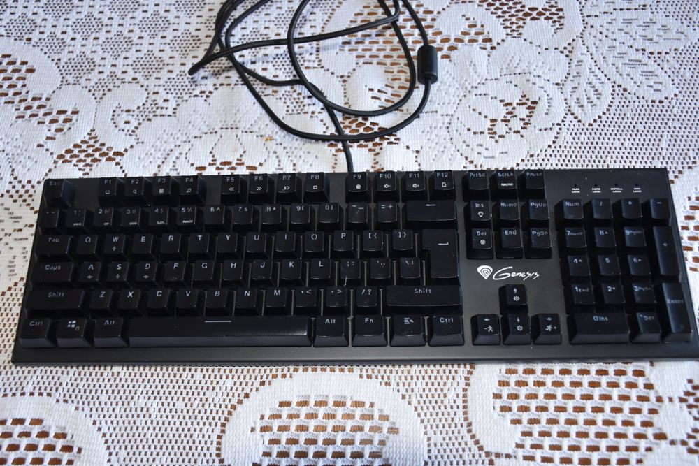 Klawiatura Genesis –Thor 300 RGB przewodowa | dla graczy i do pracy |