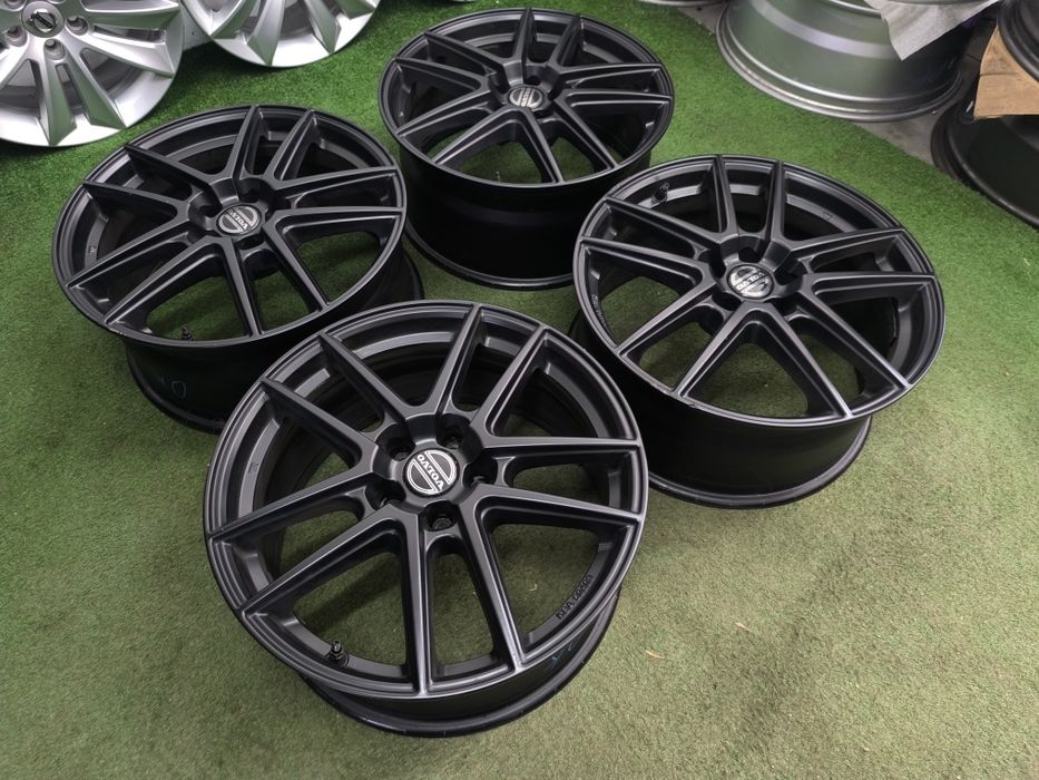 Czarne 18" felgi 5x108 et45 VOLVO Ford Peugeot Wysyłka