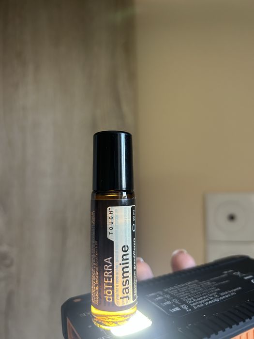 Розкішний аромат жасмину doTERRA Jasmine Touch - ролер залишок 7,5 мл
