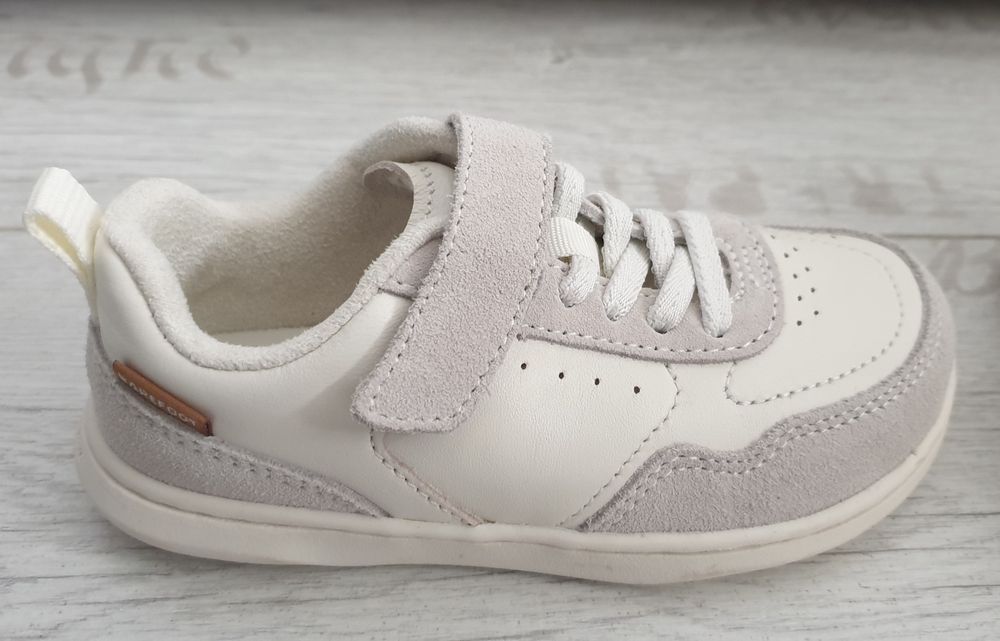 Skórzane buty Zara barefoot roz. 26 są nowe