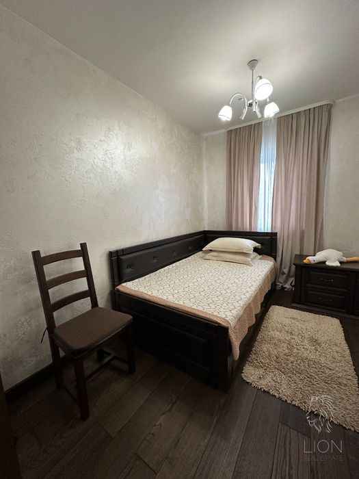 Без % Продаж Будинку 200 кВ.м. Басейн , 14,5 соток. Пухівка