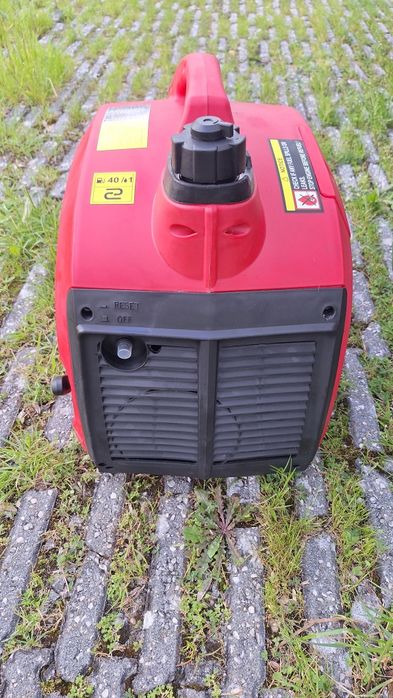 Vendo geradore 220v