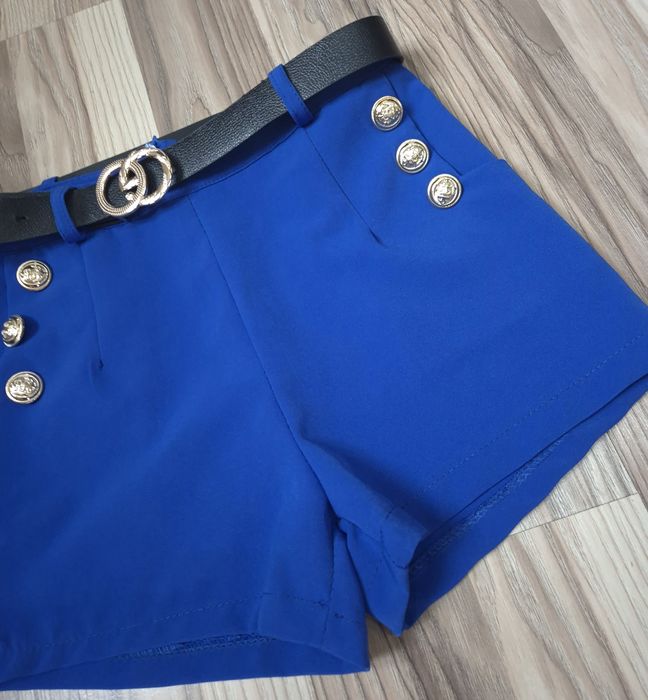 Krótkie spodenki chaber pasek złote guziki xs/s