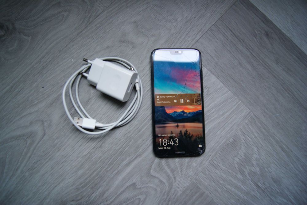 HUAWEI P20 Lite smartphone Dual SIM czarny 64GB