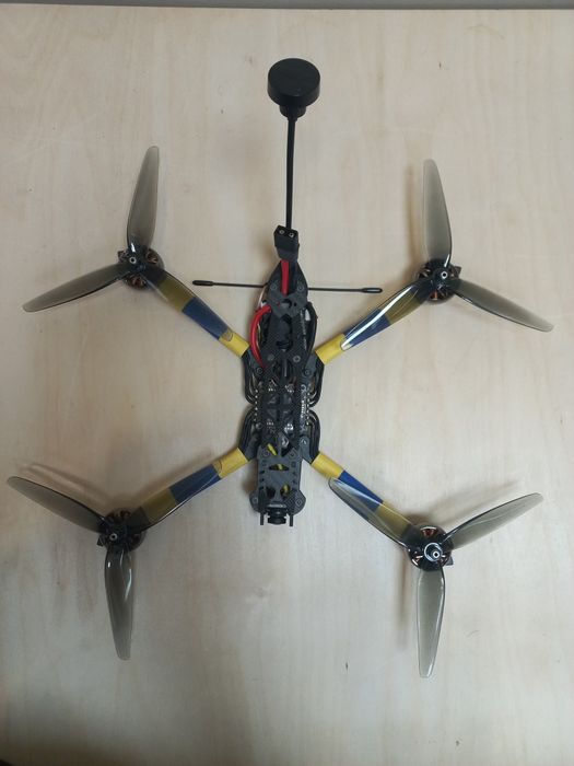 Квадрокоптер FPV Mark 4 V1  7 дюймів