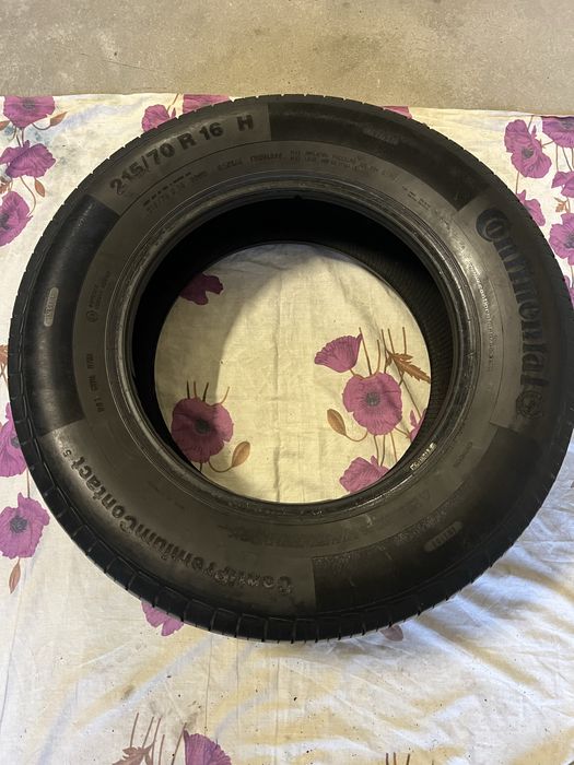 Продам шири у розмірі 215/70/r16 ( BRIDGESTONE,CONTINENTAL,PREMIORRI)