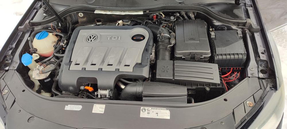 Volkswagen Passat B7 2012 р. 2.0 Дизель