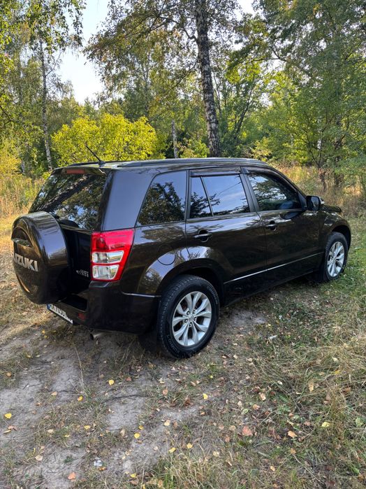 Продам Suzuki Grand Vitara 2014