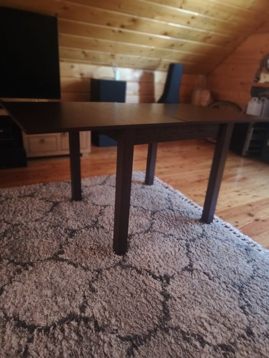 Sprzedam stół rozkładany