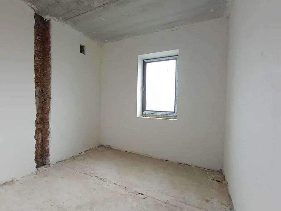 Дуплекс в закритому комплексі у с.Вовчинець