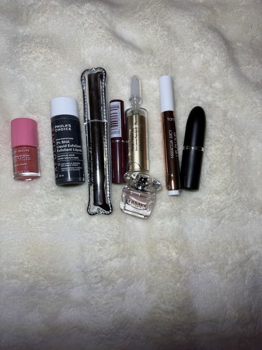 Косметика із Sephora, MAC, Tarte, Clinique, Glow recipe