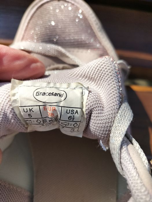 Жіночі кросівки "Graceland"р.38