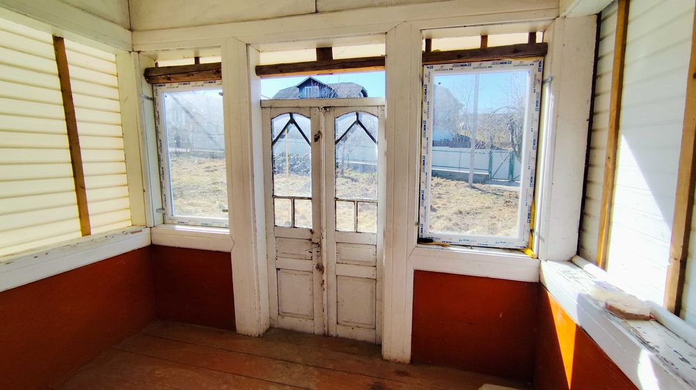 Продається будинок. Старуня. Газ. Вода. Ділянка 46 сот. Ліс. Ластівці