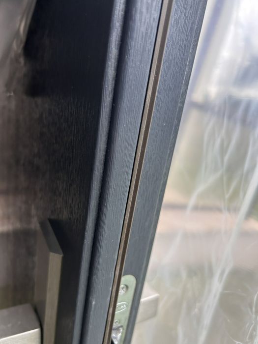 Drzwi zewnętrzne Mikea grafit