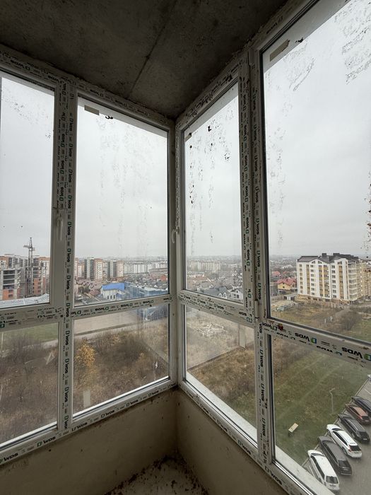 Видова двокімнатна квартира в м-н Пасічна