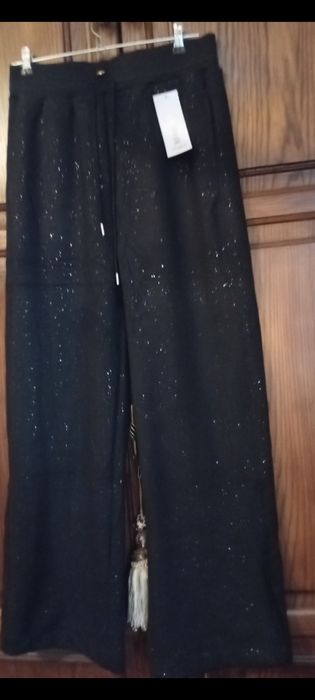 Брюки палаццо люрекс  на утеплителе  на резинке Премиум качество новые