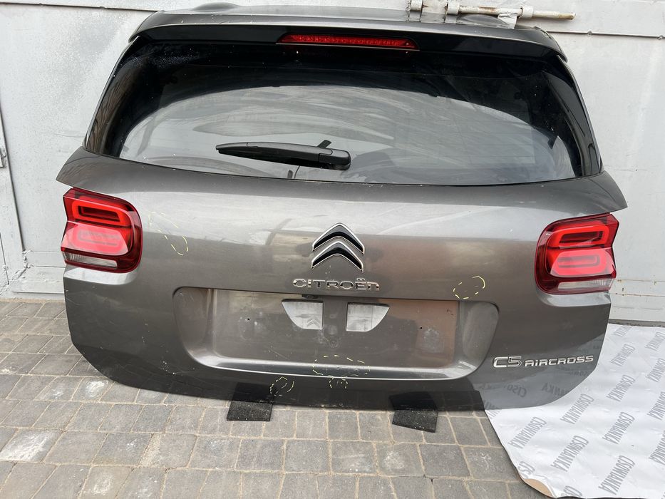 Citroen c5 aircross кришка багажиіка кляпа.