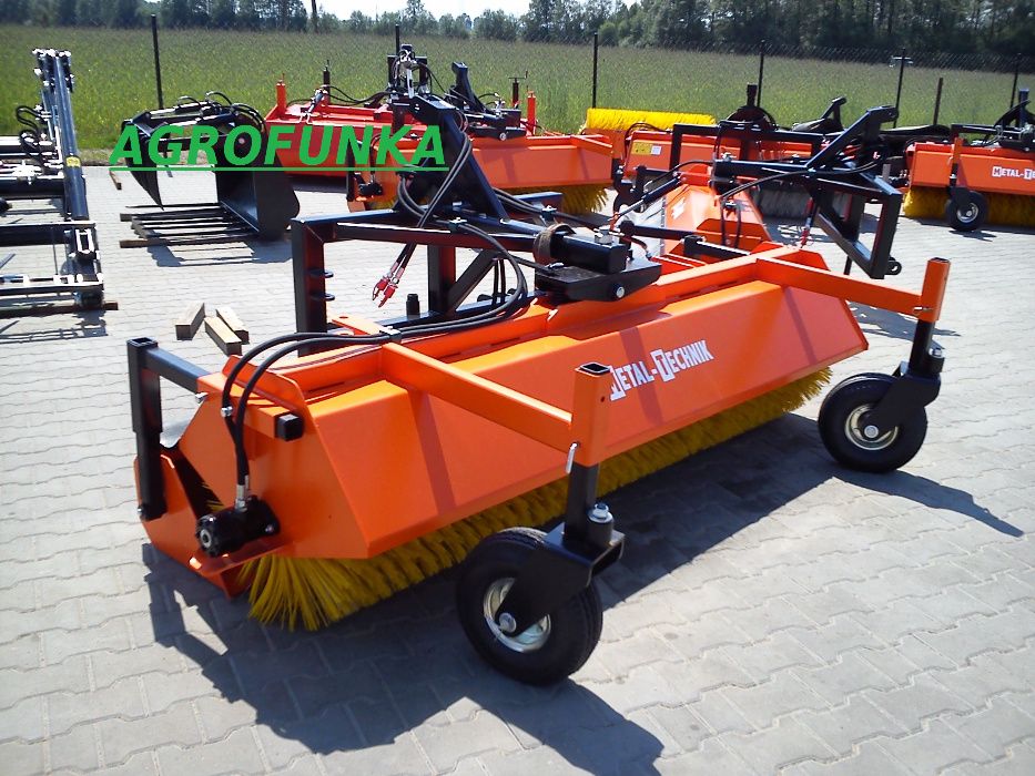 Zamiatarka 2,0m Metal-Technik -woda