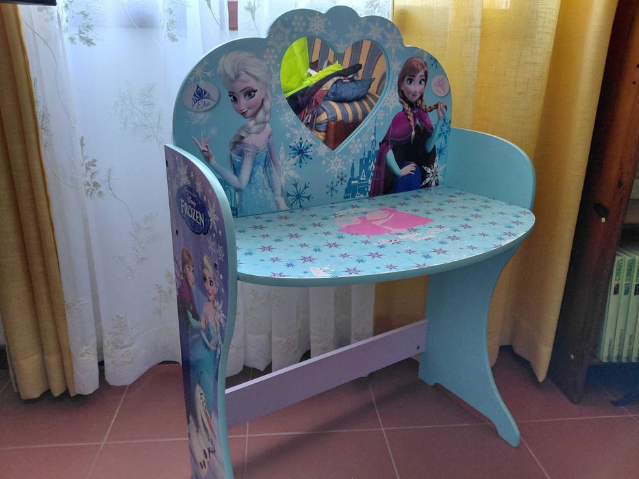 Mesa para Quarto de Menina