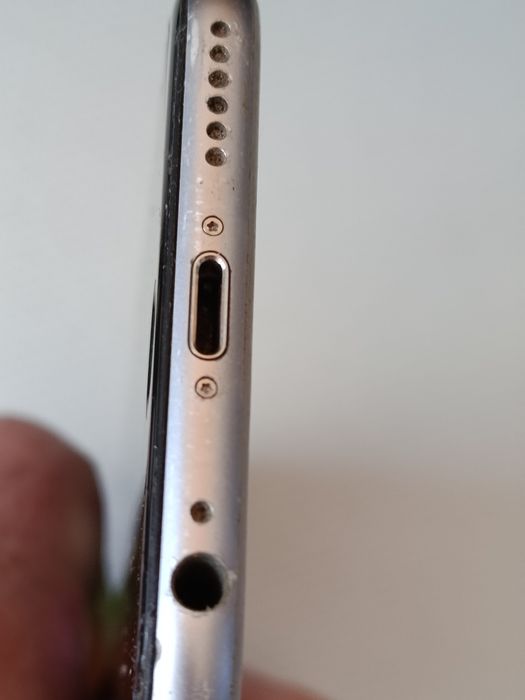 Телефон iphone 6s