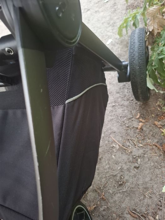 Carrello Ultra прогулянковий візочок
