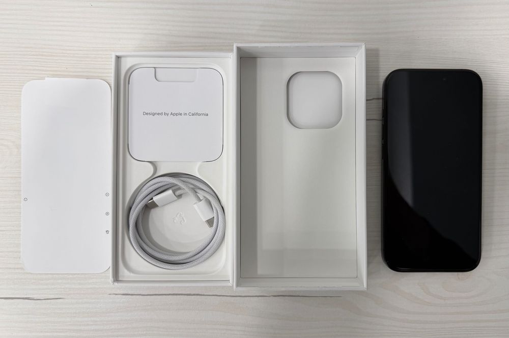 iPhone 15 Pro 512GB Titanium Black