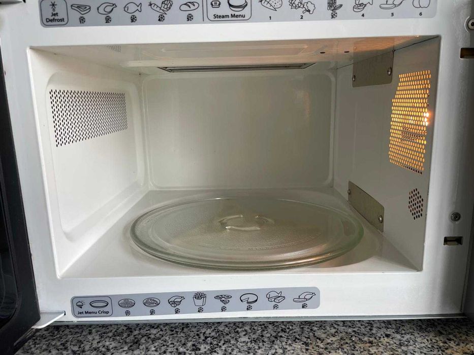 Microondas Whirpool Jet Crisp