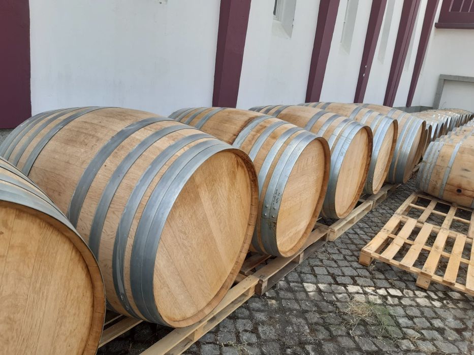 Barris/Barricas/Pipos/Pipos em madeira de carvalho e castanho