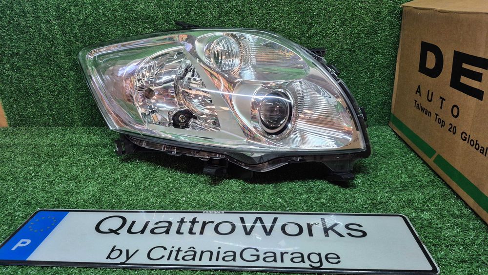 Otica Farol Direito Toyota Auris E15 2007 a 2009 Ref. 212-11M5R-LDEMN NOVO