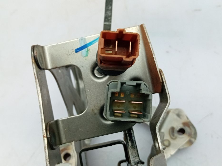 Pedal da embraiagem NISSAN Leaf EV (ZE1)