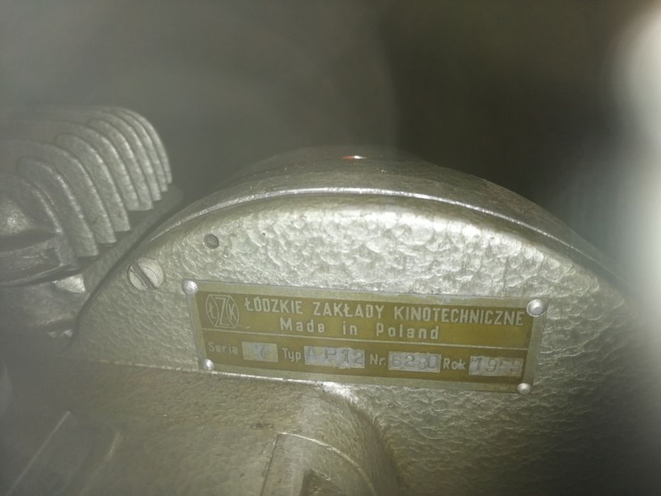 Projektor kinowy 1955 r produkcji