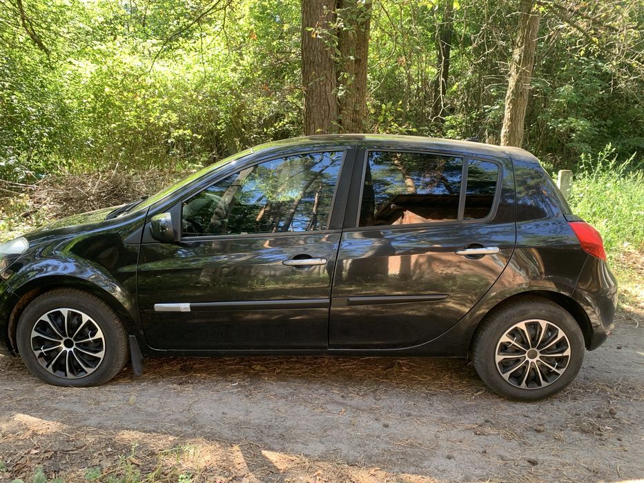 Renault  Clio  2009