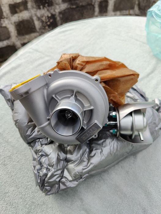 Turbo pegeout 307Sw 1.6hdi  kit completo turbo