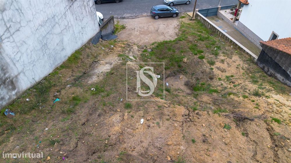 Terreno  Venda em Vandoma,Paredes