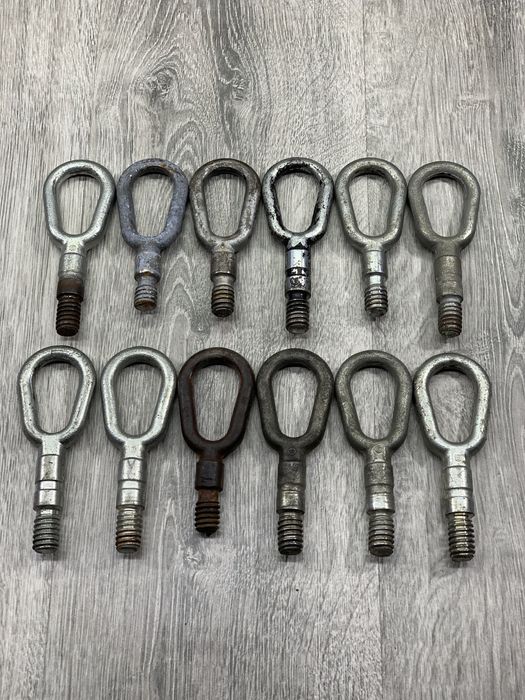 Крюк БМВ Е39/Е46/Е53 Розборка BMW