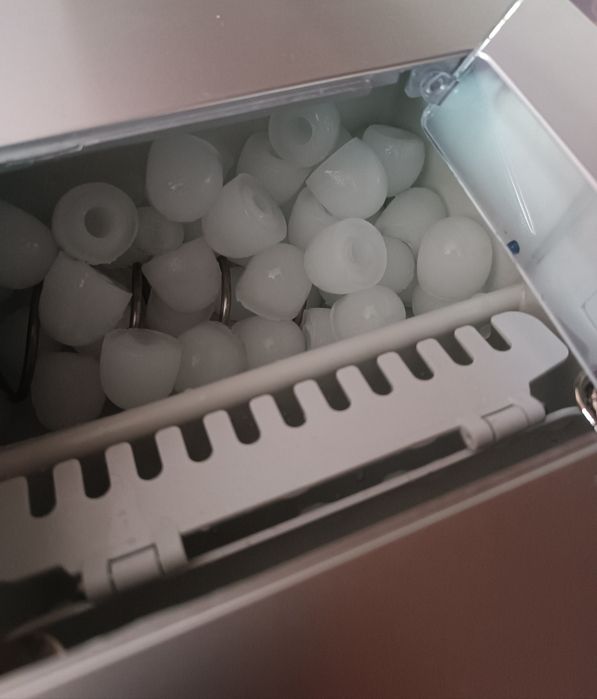 Льодогенератор Klarstein IceVolcano 2G