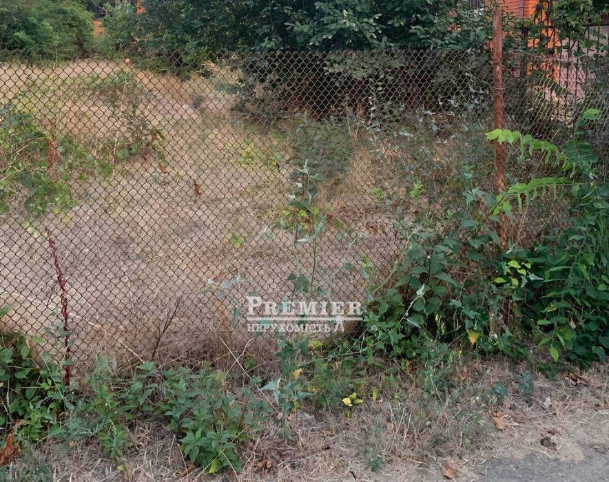 Продам ділянку в Лісках на вулиці Морська