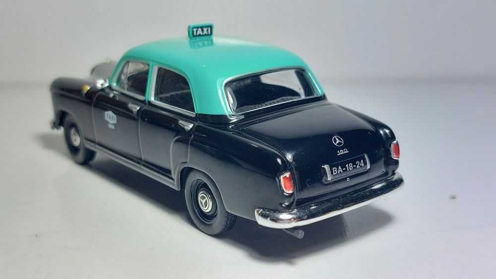 Mercedes 180 taxi de Lisboa